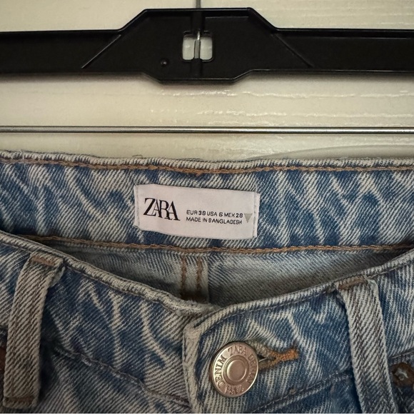 ZARA High Rise Straight Leg Jeans - Picture 5 of 8